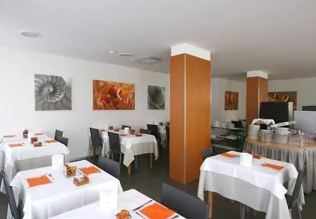 西米兰酒店 酒店