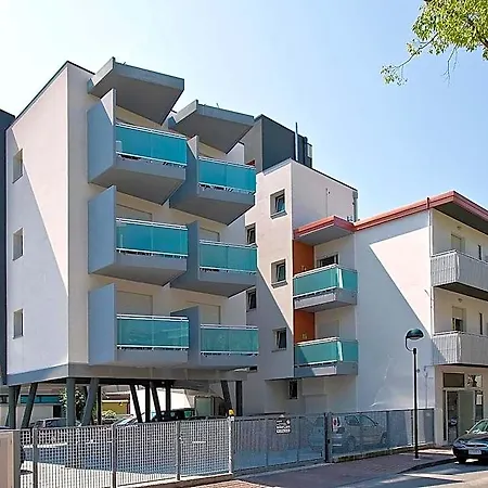 Otel Simi Lan