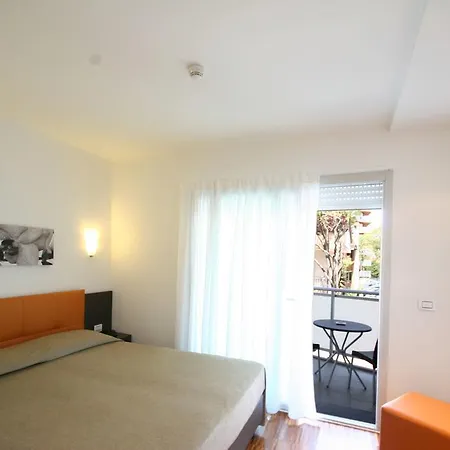 Hotel Simi Lan