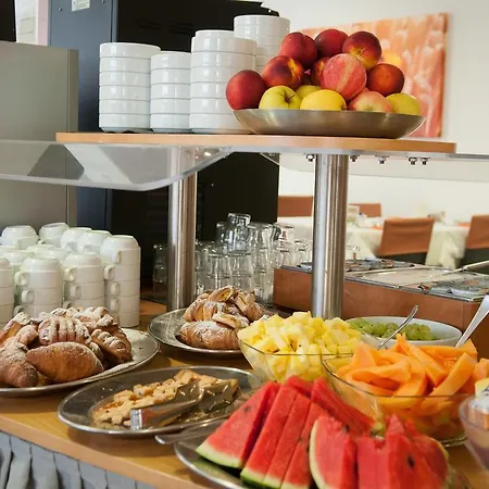 西米兰酒店 酒店